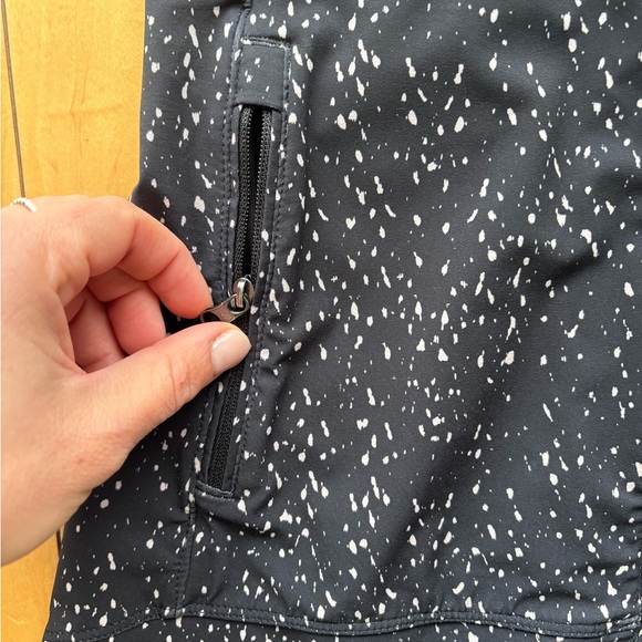 EUC 🍋 Lululemon Go The Distance Vest - Picture 15 of 16